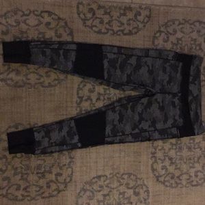 Kyodan Grey Camo Long Leggings